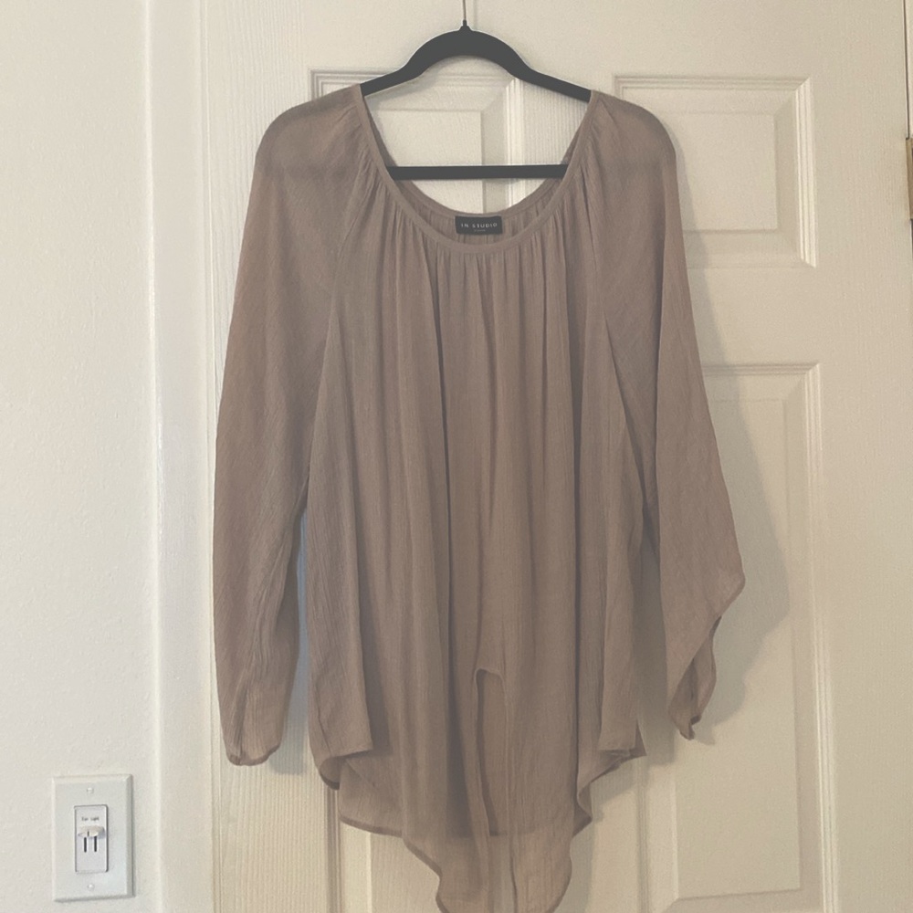 in Studio woman Tie Front Top